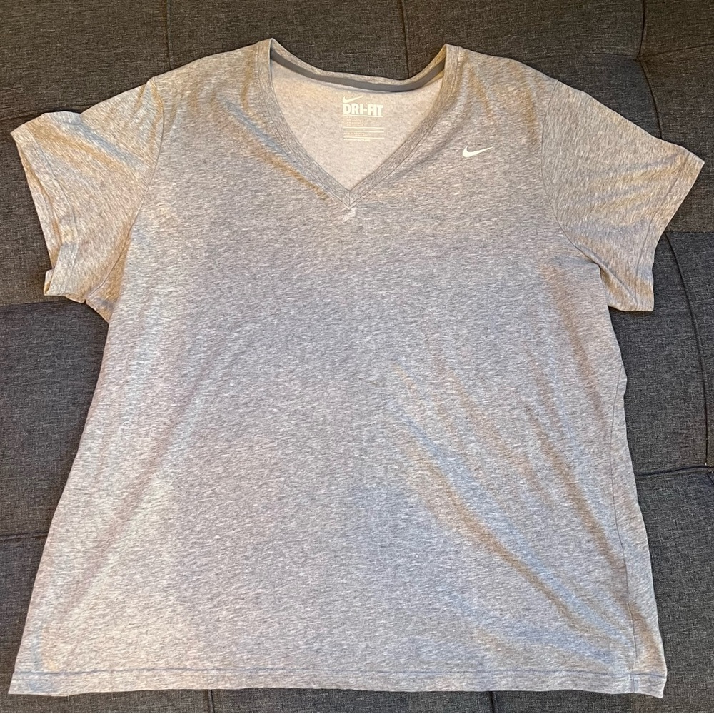 Nike DRI-FIT Gray Tee Women’s 3X